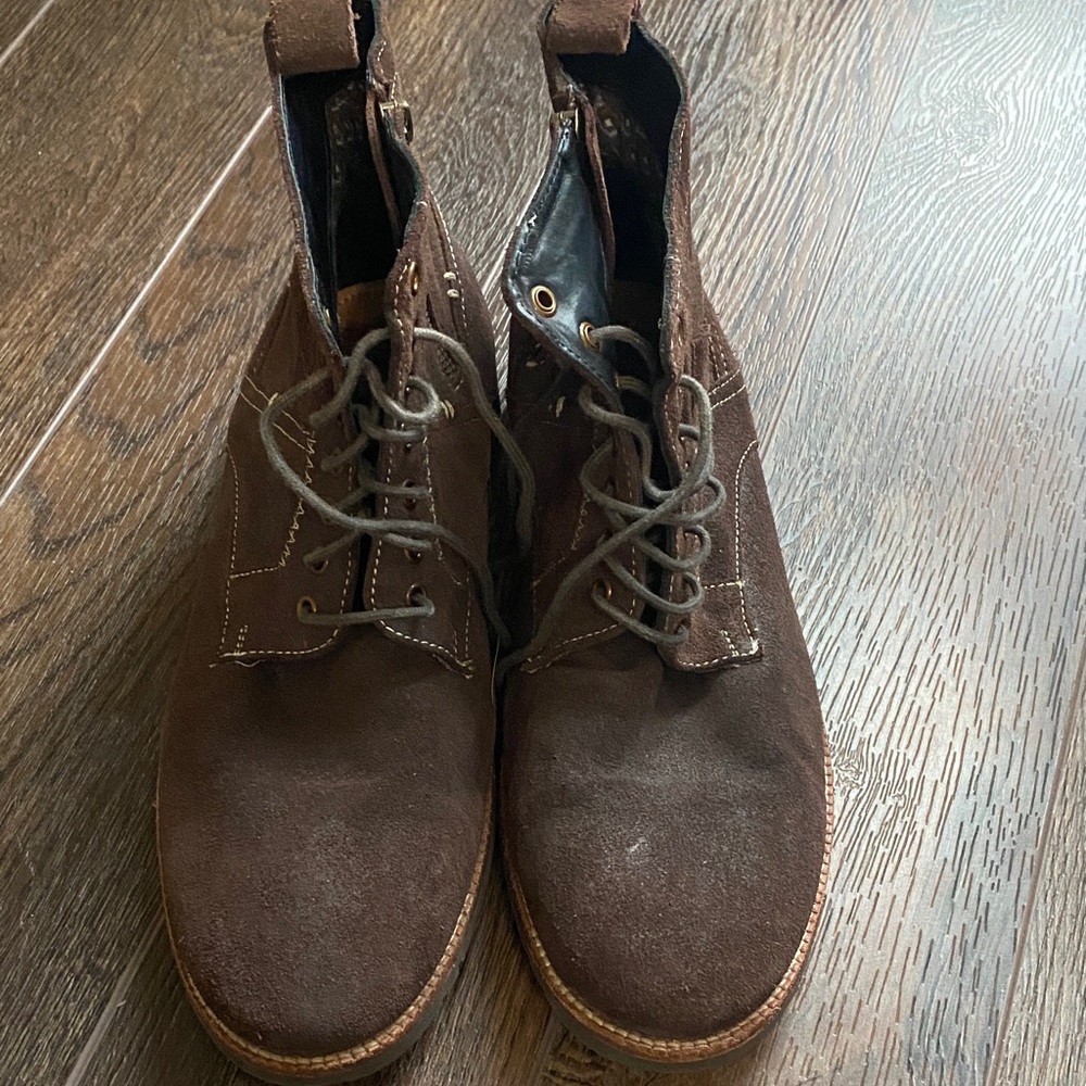 Men's Brown Suede Lace-Up Boots
